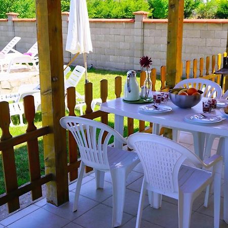 Вила Делфин - Villa Delfin Bŭlgarevo Dış mekan fotoğraf